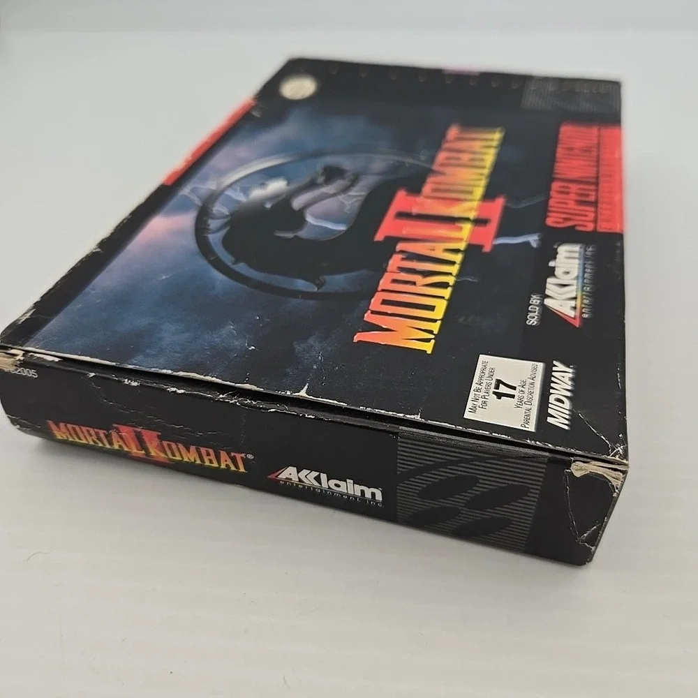 Mortal Kombat II for the Super Nintendo (SNES) w/ Original Box,‎ Clean Cart